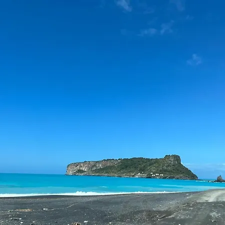 Still House Ferienhaus