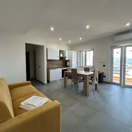 Still House * San Nicola Arcella