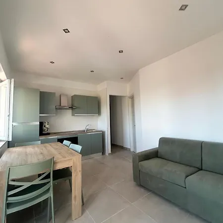 Still House Feriehus *