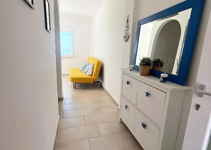 Still House * San Nicola Arcella