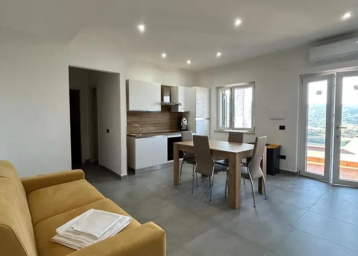 Still House * San Nicola Arcella